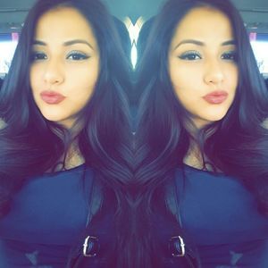 Meet your Posher, Nicole